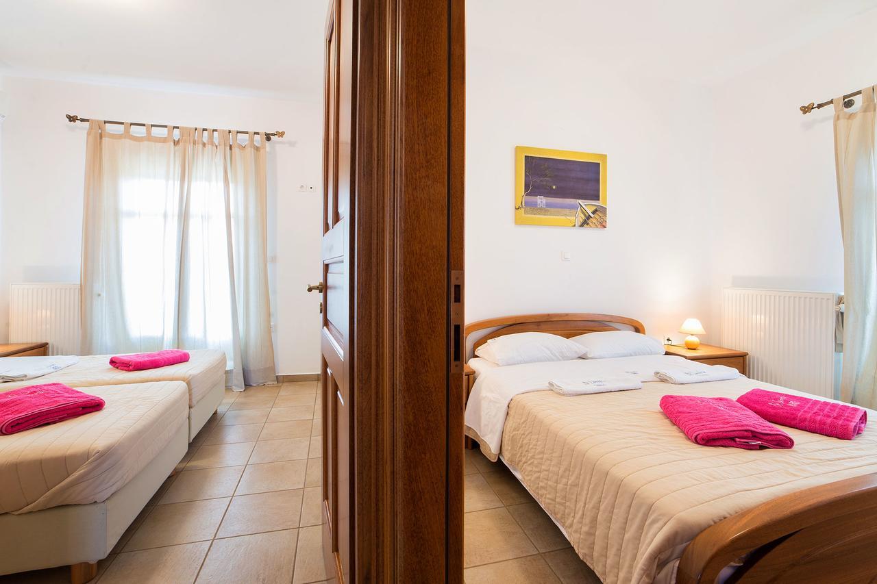 Villa San Dimitrio House On The Beach Logaras Esterno foto