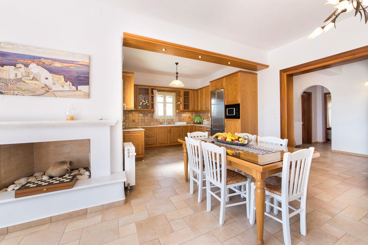 Villa San Dimitrio House On The Beach Logaras Esterno foto